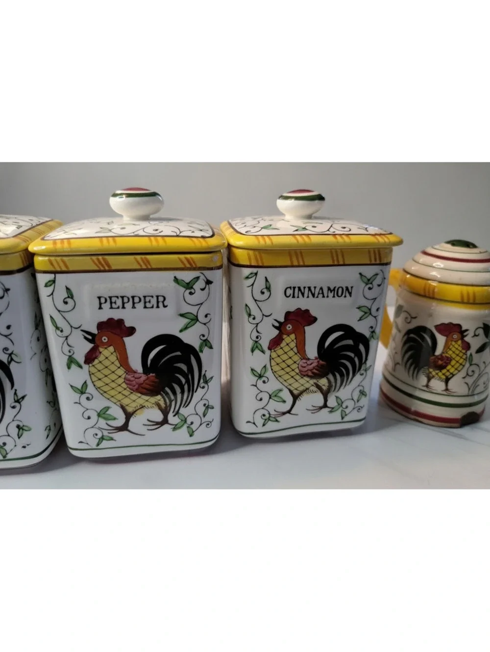 Vintage Set of 4 Ucagco Early Provincial Rose and Rooster Spice Jars & Shaker